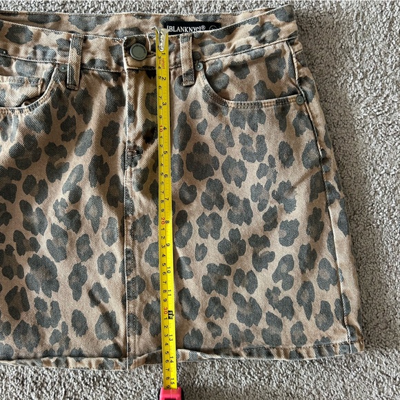 Cheetah Print Skirt! - Picture 4 of 5